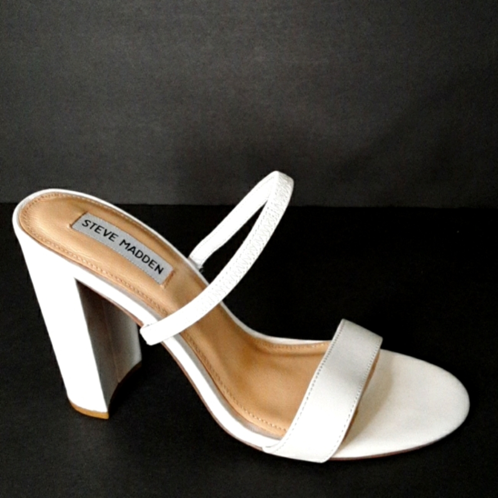 STEVE MADDEN High Heel Sandal
